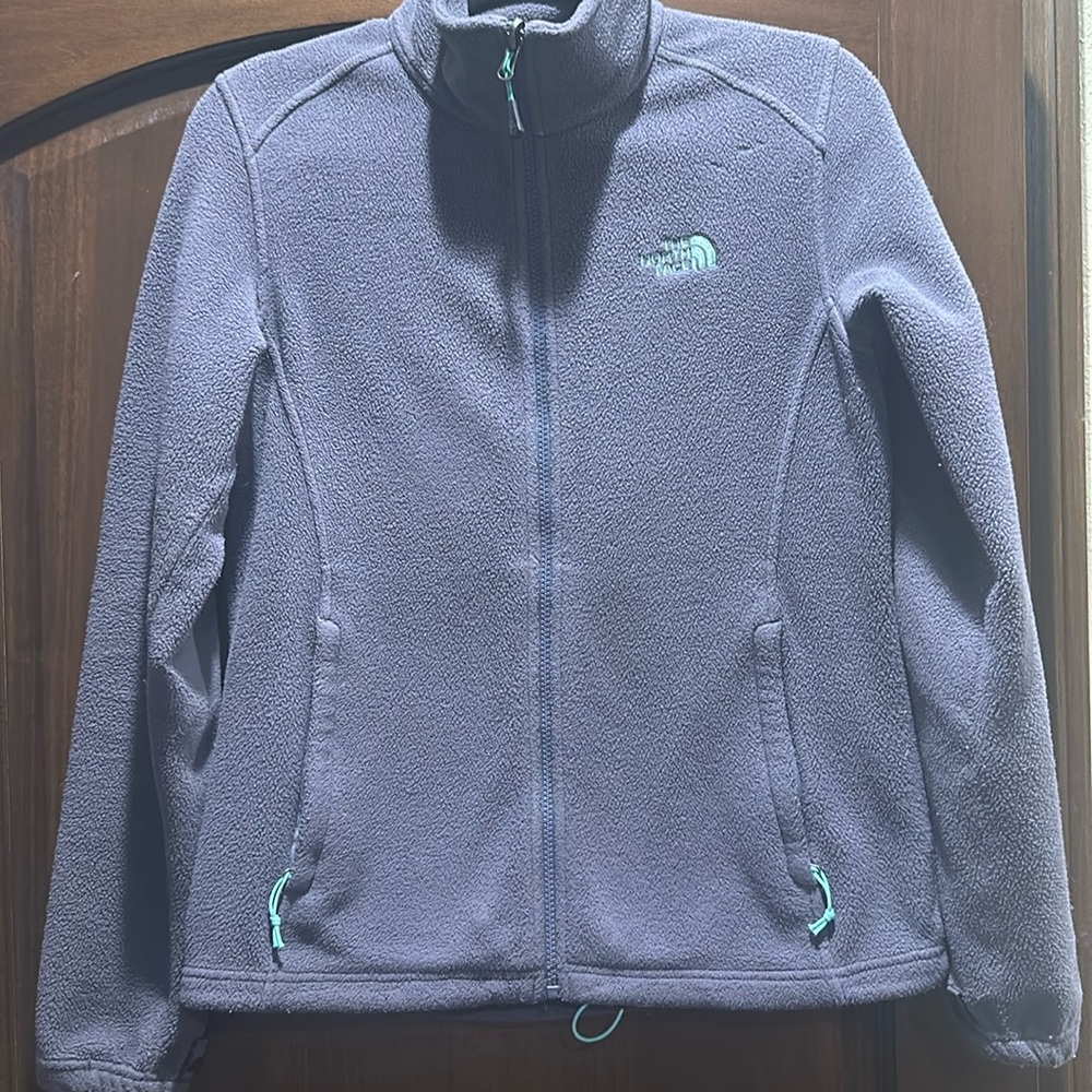 North Face thick fleece jacket size medium.
